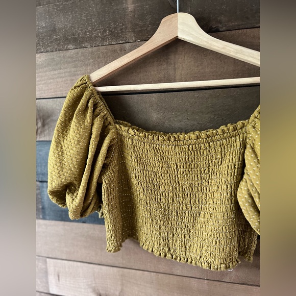 Modern Wild Fable Mustard Yellow Smocked Puff Sleeve Crop Top – Size M - Picture 12 of 12